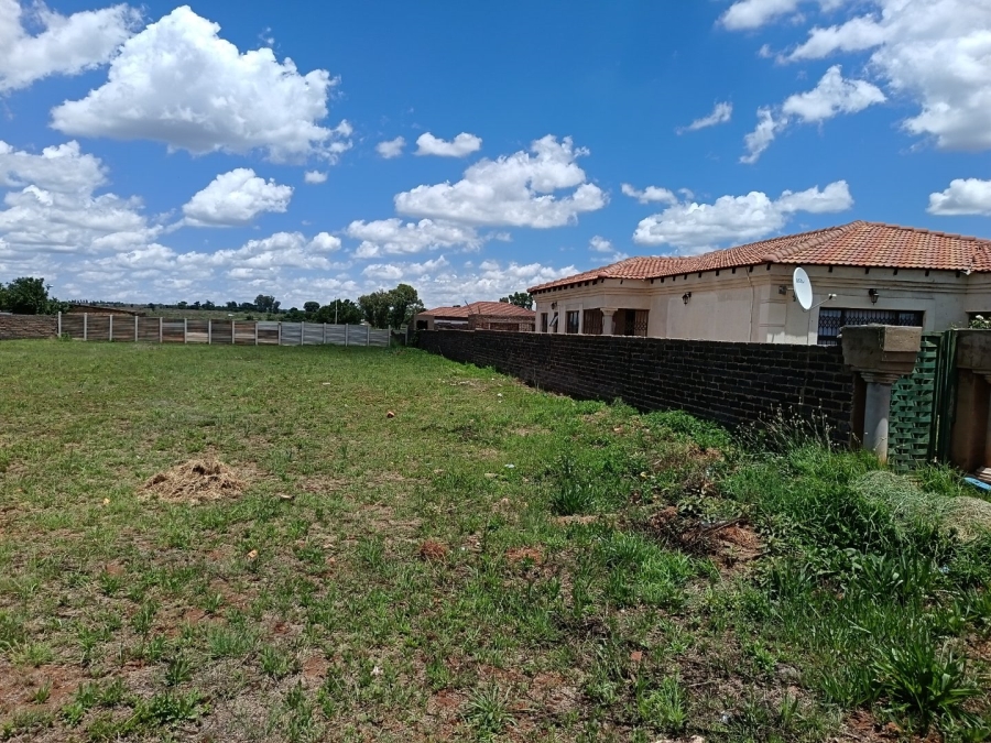 Commercial Property for Sale in Ellaton North West